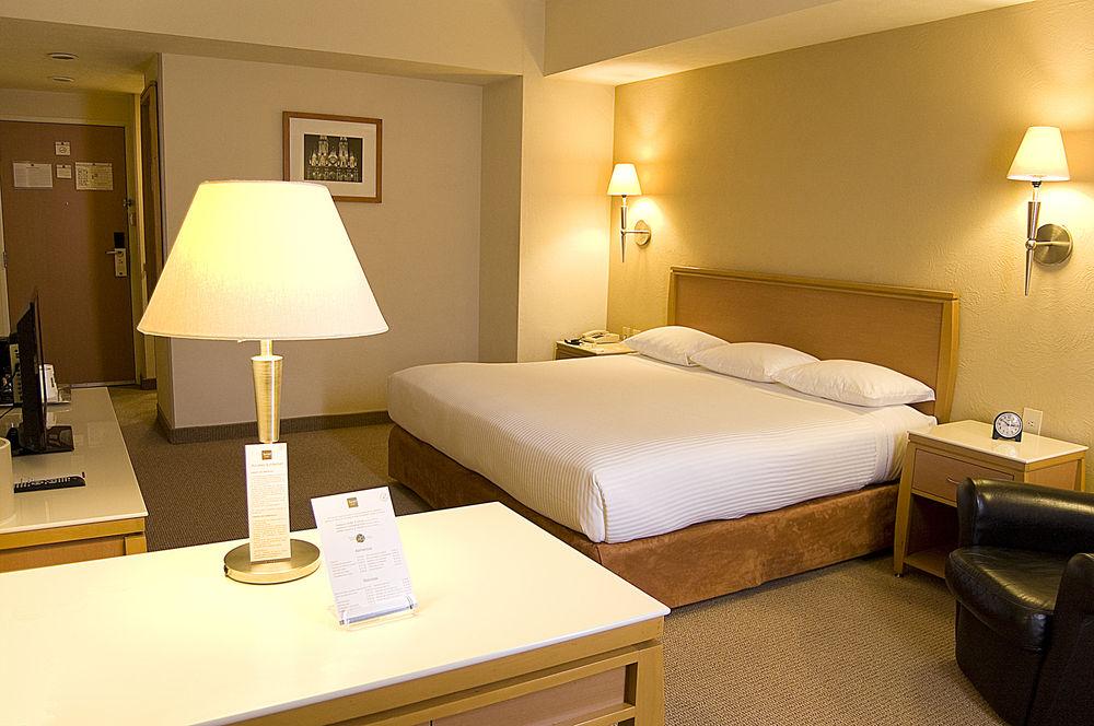 Fato Hotel ケレタロ エクステリア 写真