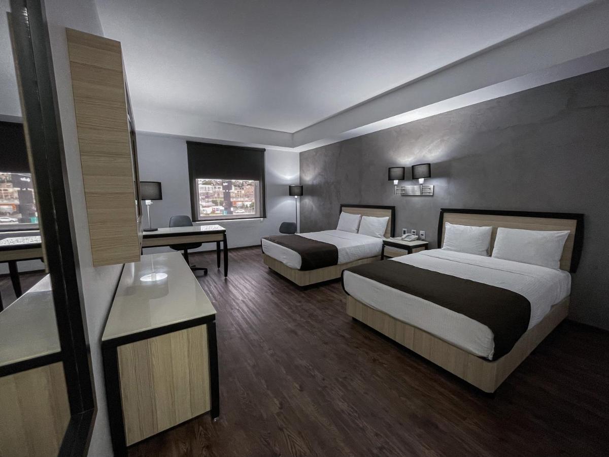 Fato Hotel ケレタロ エクステリア 写真