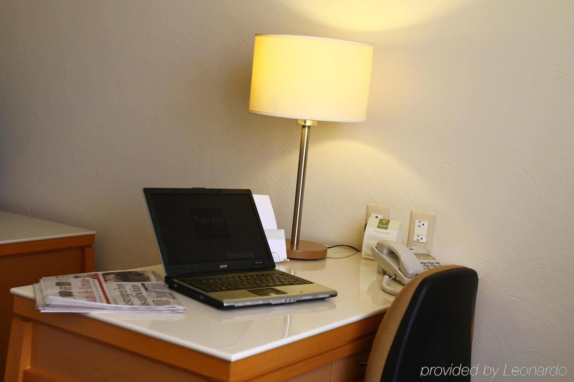 Fato Hotel ケレタロ エクステリア 写真